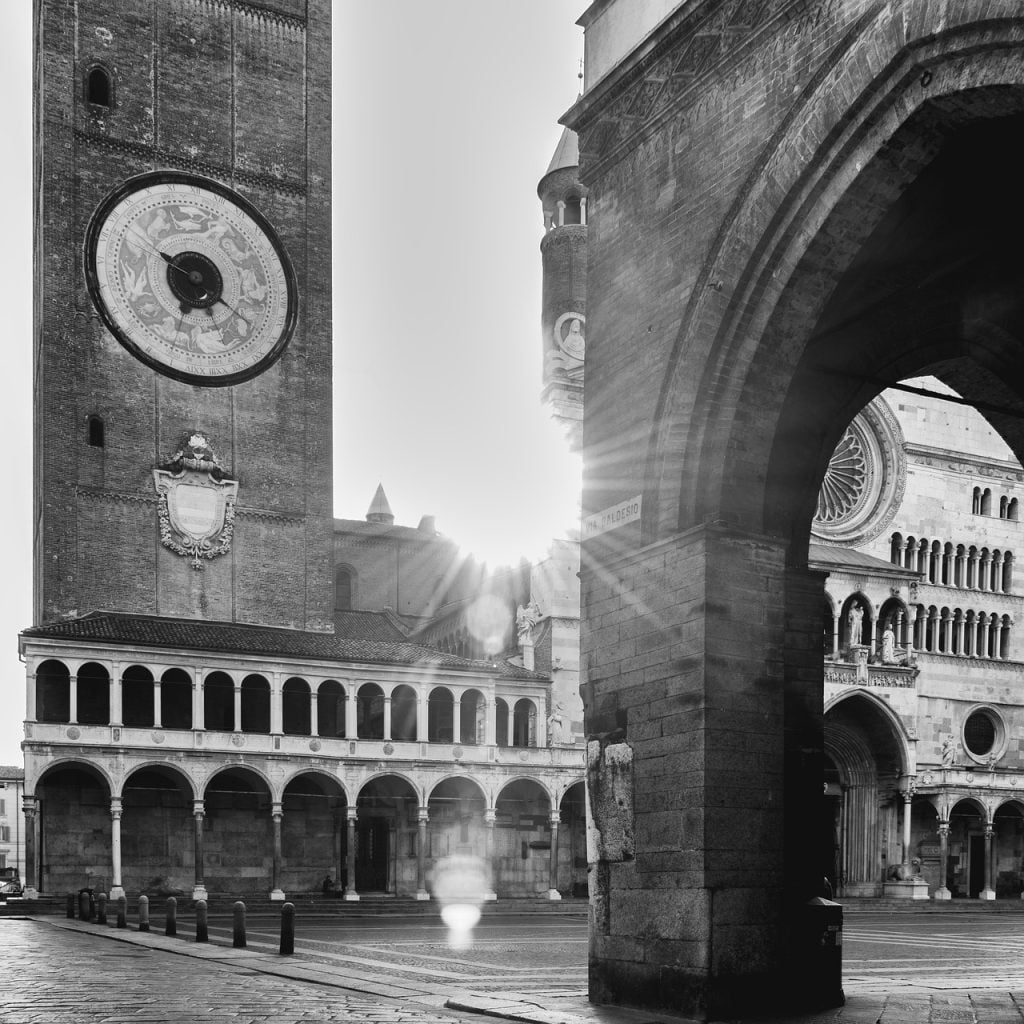 Cremona map roads art